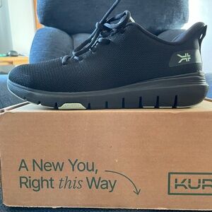 Kuru women’s Flex Via Black Athletic Shoes size 10.5 No Box
